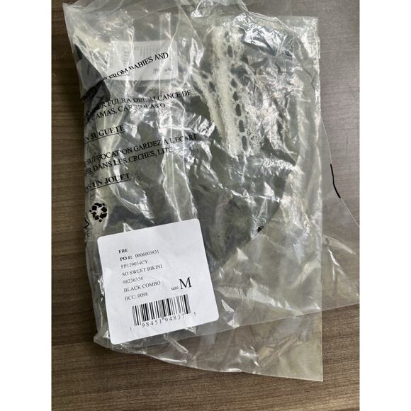 NWT Free People Intimately FP So Sweet Bikini Panty Medium Black Lace Coquette - Picture 7 of 7